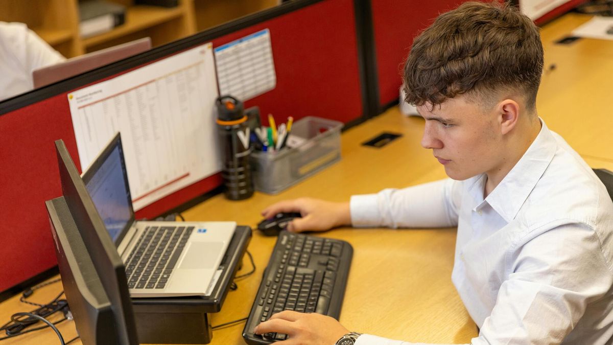 AI sprawdzi ryzyko utraty pracy z powodu AI