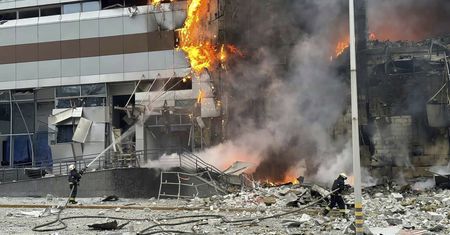 Zmasowany atak na Ukrainę. "Będą oddziaływać na całe terytorium"