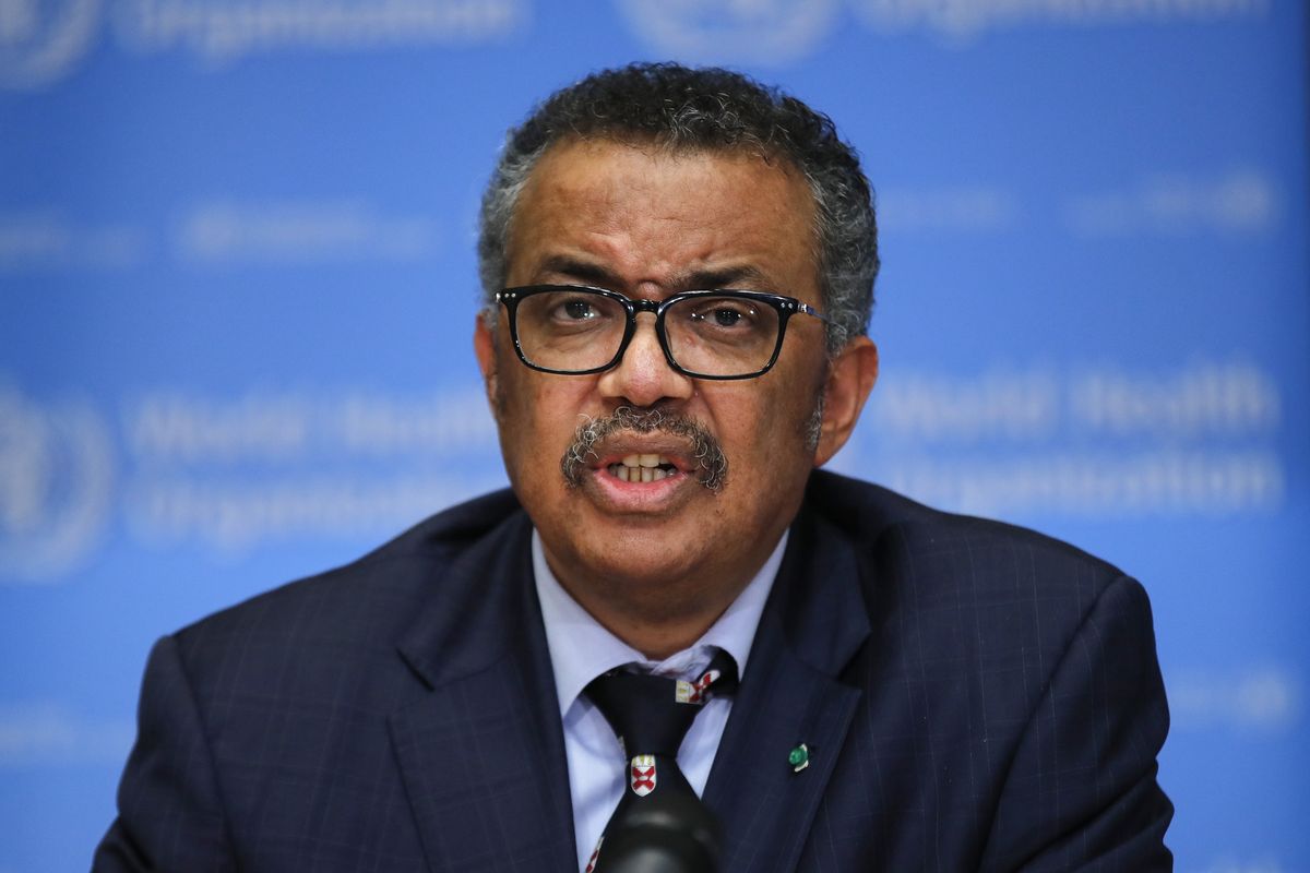 Szef WHO ostrzega: "Zakażenia i zgony rosną w niepokojącym tempie". Na zdjęciu Tedros Adhanom, dyrektor generalny Światowej Organizacji Zdrowia. 