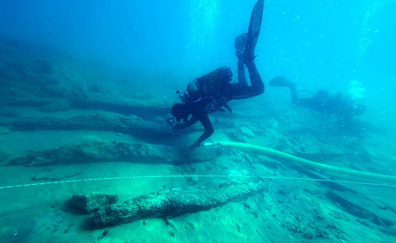 Ancient shipwreck's orichalcum links Sicily to Atlantis legend