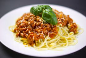 Korzyści z jedzenia spaghetti (WIDEO)