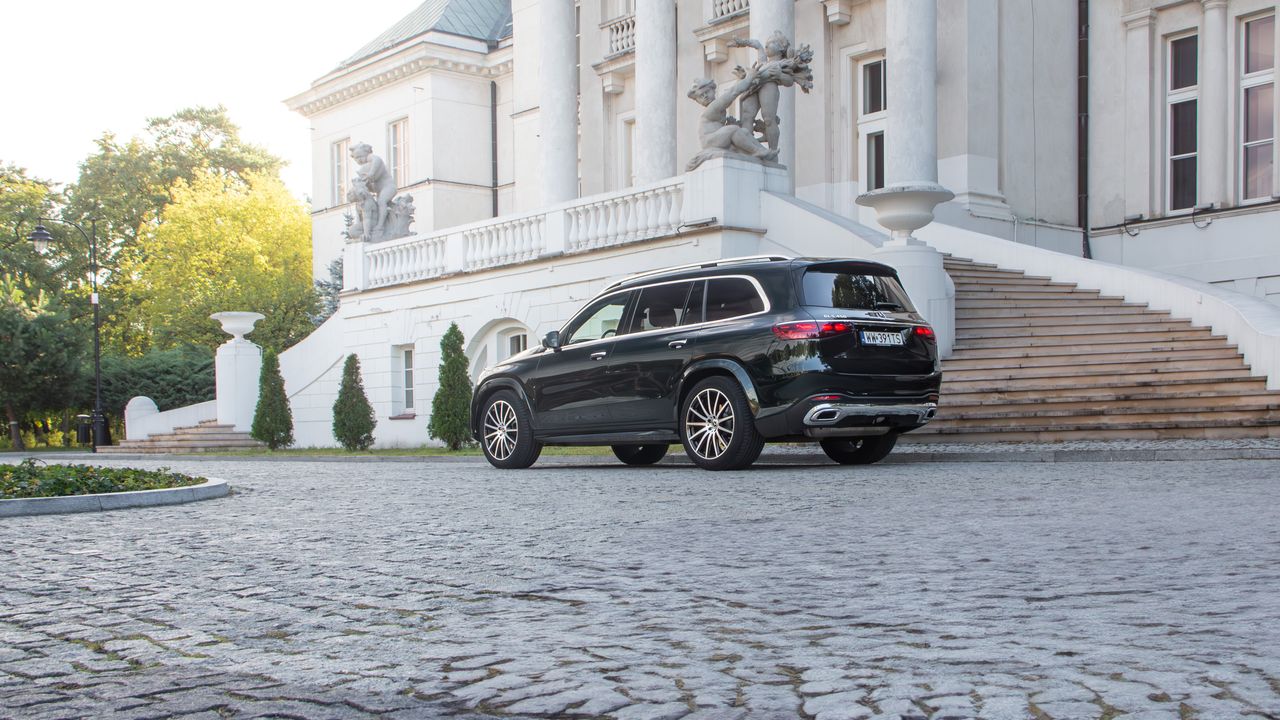 Test: Mercedes-Benz GLS 450 4Matic – tylko wsiadać i jechać, nawet jak skończy się droga