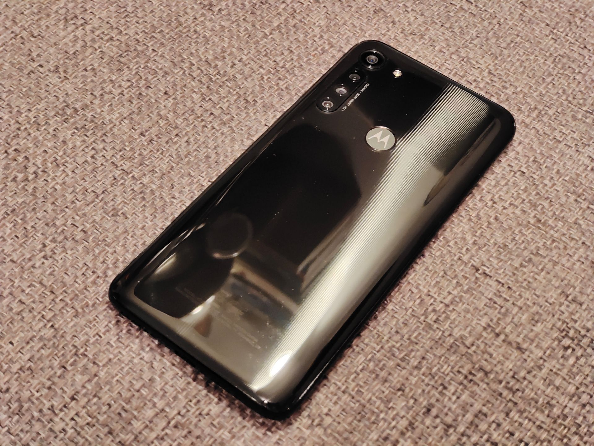 Motorola Moto G8 Power: test telefonu z dużą baterią za 1000 zł 57