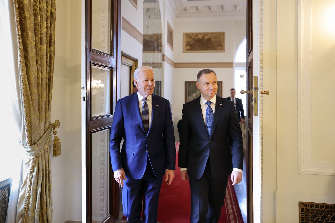 Biden w Polsce. Drugi dzień wizyty prezydenta USA w Warszawie