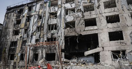 Odbudowa Ukrainy z pieniędzy rosyjskich oligarchów. Tego chce UE