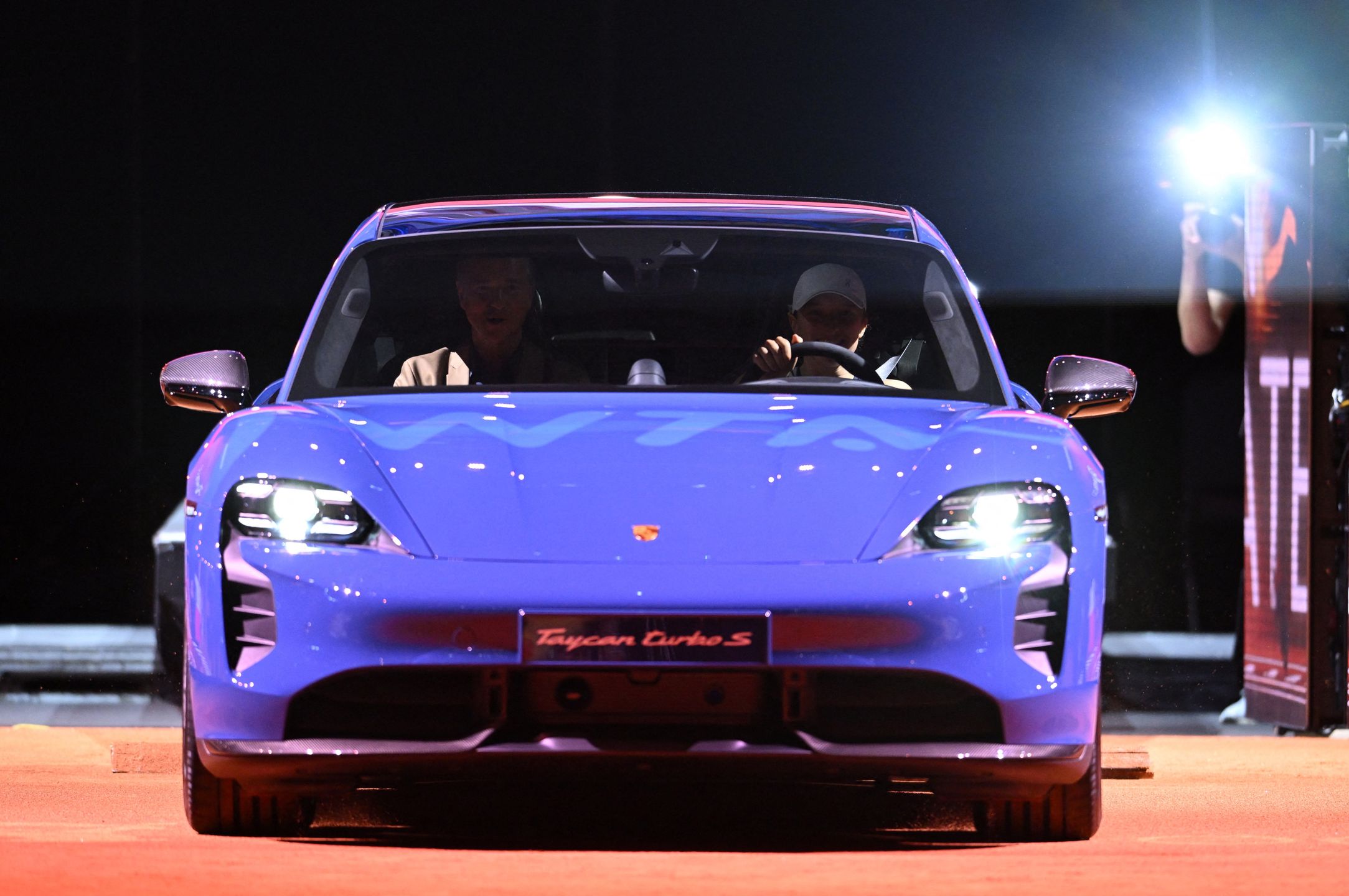 Iga Świątek wygrała turniej w Stuttgarcie. W nagrodę otrzymała nowiutkie porsche