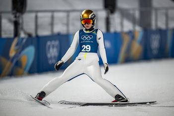 "Choruję na bulimię i depresję". Anna Twardosz wraca na skocznię