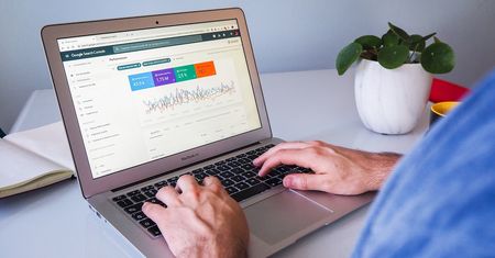 Przydatne narzędzia SEO – jakie programy wykorzystują eksperci?