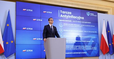 Polski Ład. Polacy czują się oszukani. PiS odpali nową "bombę", by przykryć wpadkę?