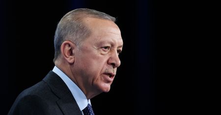 Iskrzy w NATO. "Przyjdziemy do was w nocy"