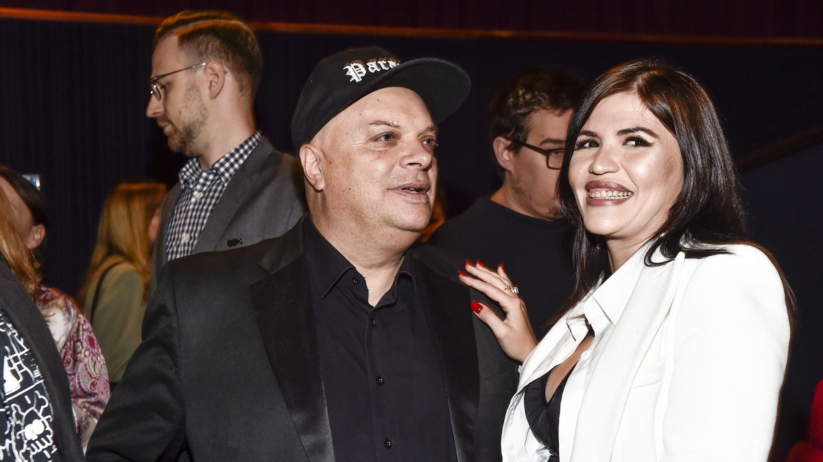 Krzysztof Skiba z nową partnerką Karoliną Kempińską