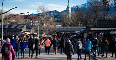 Sylwester 2020. Zakopane znalazło sposób na turystów. Apartament gratis do parkingu