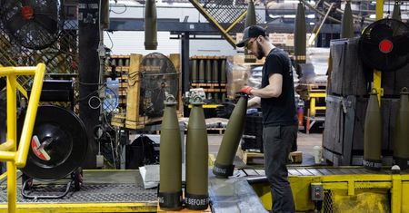 Powstanie nowa fabryka Jelcza. Polska zbrojeniówka przyspiesza