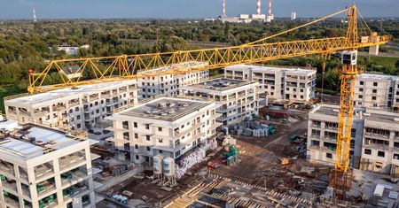 "Zupełnie coś innego". Kolejny zwrot w sprawie rządowego kredytu na start