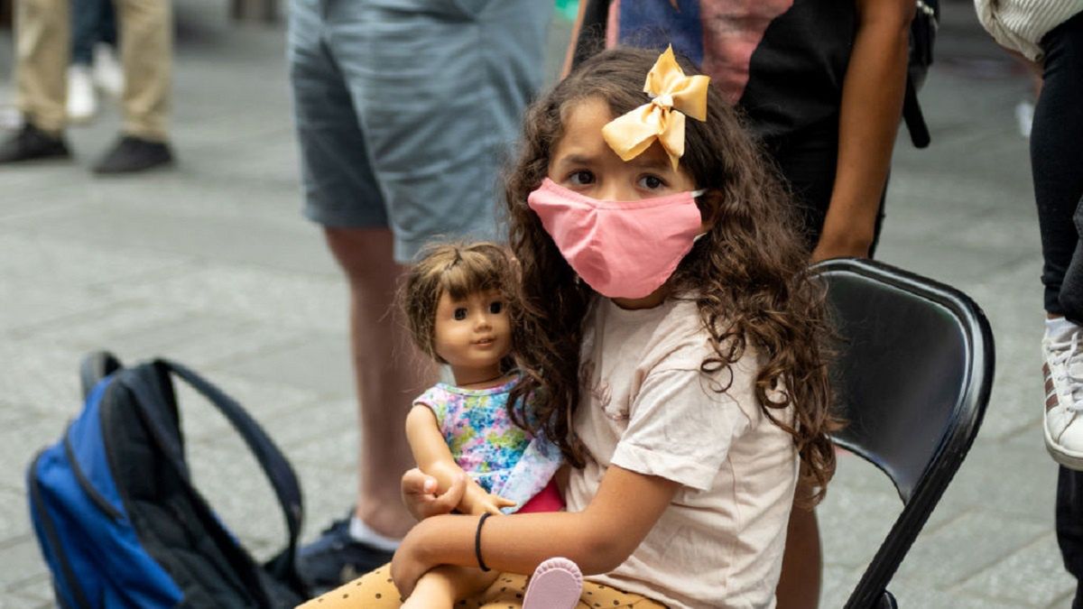 Czy dzieci powinny nosić maseczki ochronne?