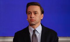 Sprawa Collegium Humanum. Ujawniają, jak miał "studiować" Bosak