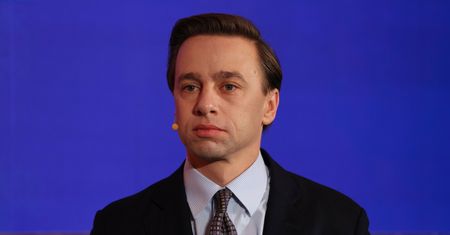 Sprawa Collegium Humanum. Ujawniają, jak miał "studiować" Bosak