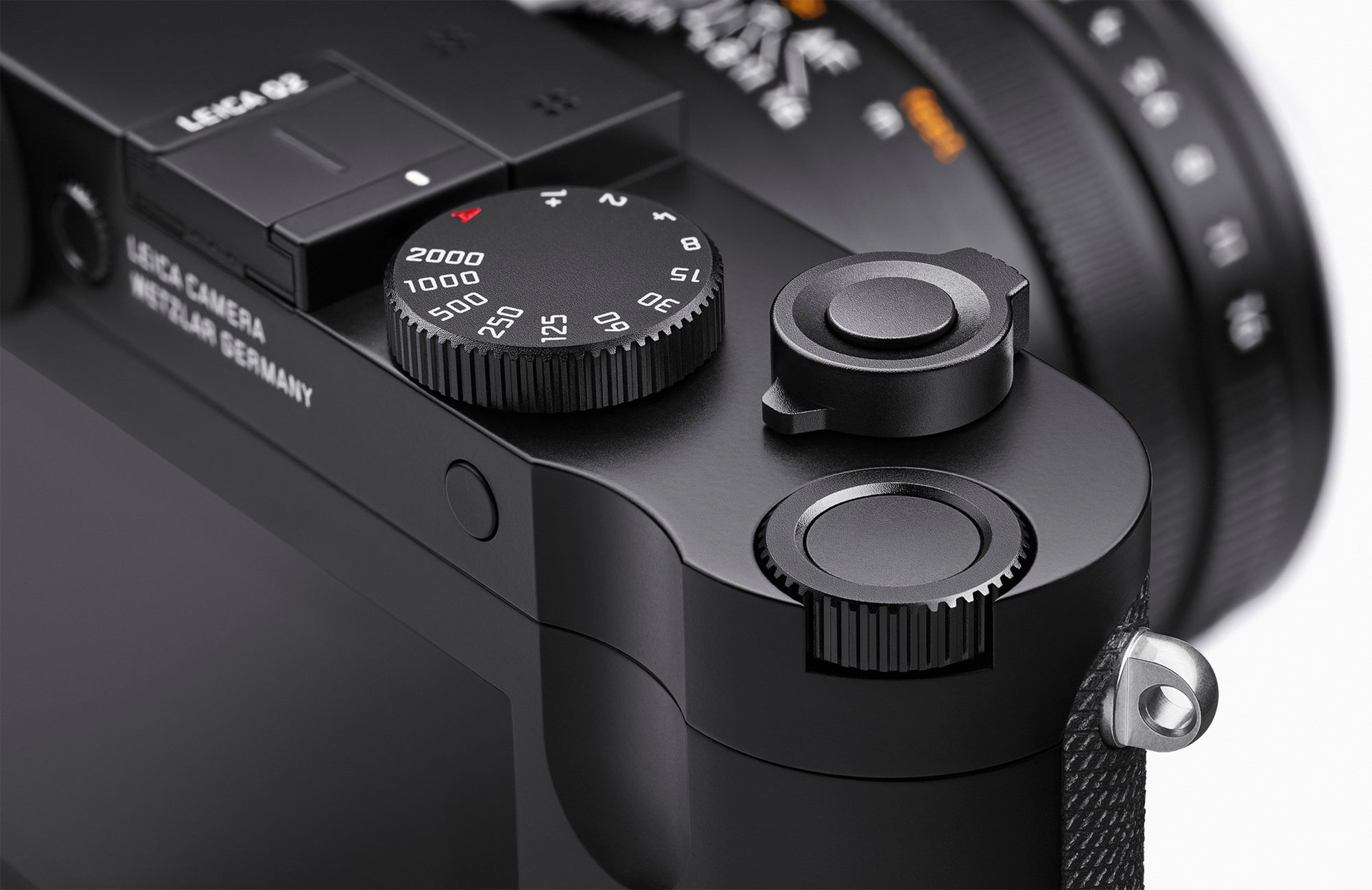 Leica Q2 już jest – 47 Mpix pełnoklatkowa matryca, filmy 4K i dobre uszczelnienie 16
