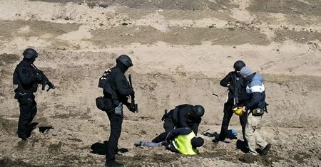 Zatrzymali pseudokibiców. 25-latek nie krył zaskoczenia