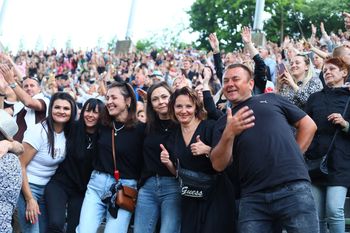 Kielecka Gala Disco Polo 2025 w Amfiteatrze Kadzielnia. Zenek Martyniuk, Boys, Camasutra i złota płyta dla Weekendu
