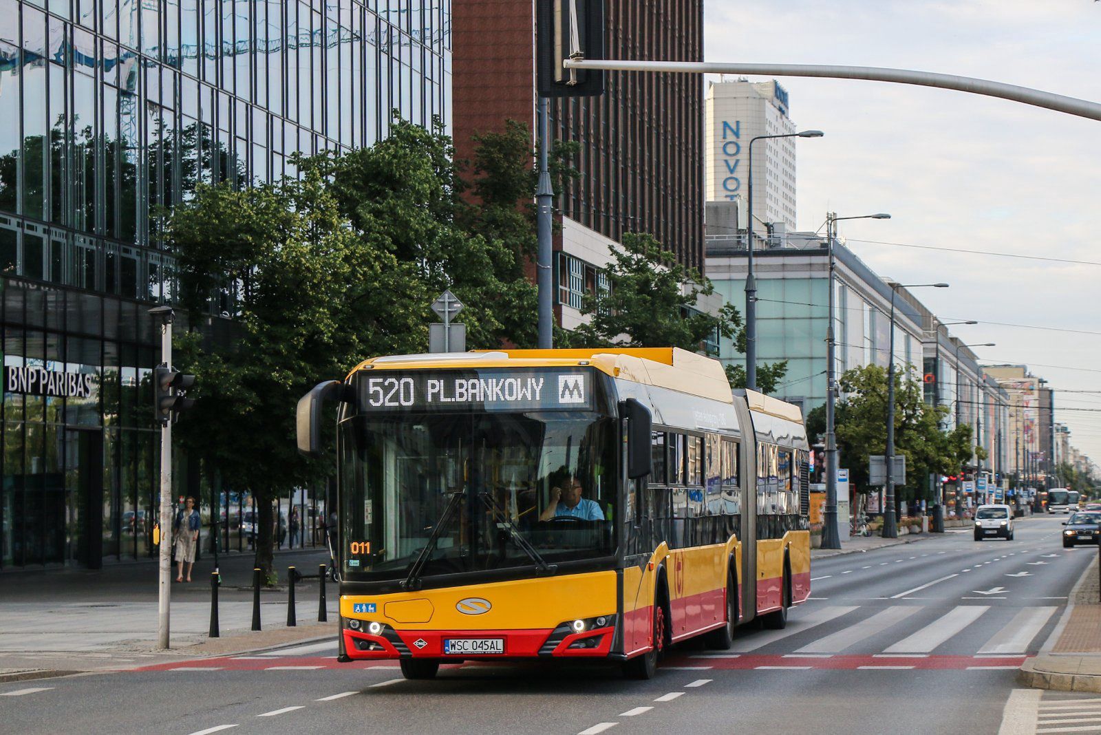 Warszawa. Zgromadzenia publiczne. W piątek w sobotę czekają nas zmiany w ruchu drogowym