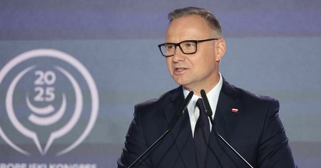 Co ze składką zdrowotną? Jest weto Dudy