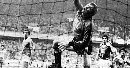 Niedoceniany? Marian Szeja, bramkarz, który zatrzymywał największych