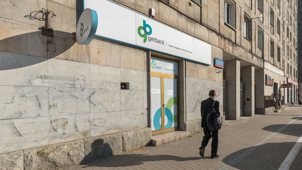 Akta tsprawy mają 1600 tomów. Do sądu skierowano w sumie trzy akty oskarżenia dotyczące afery GetBack