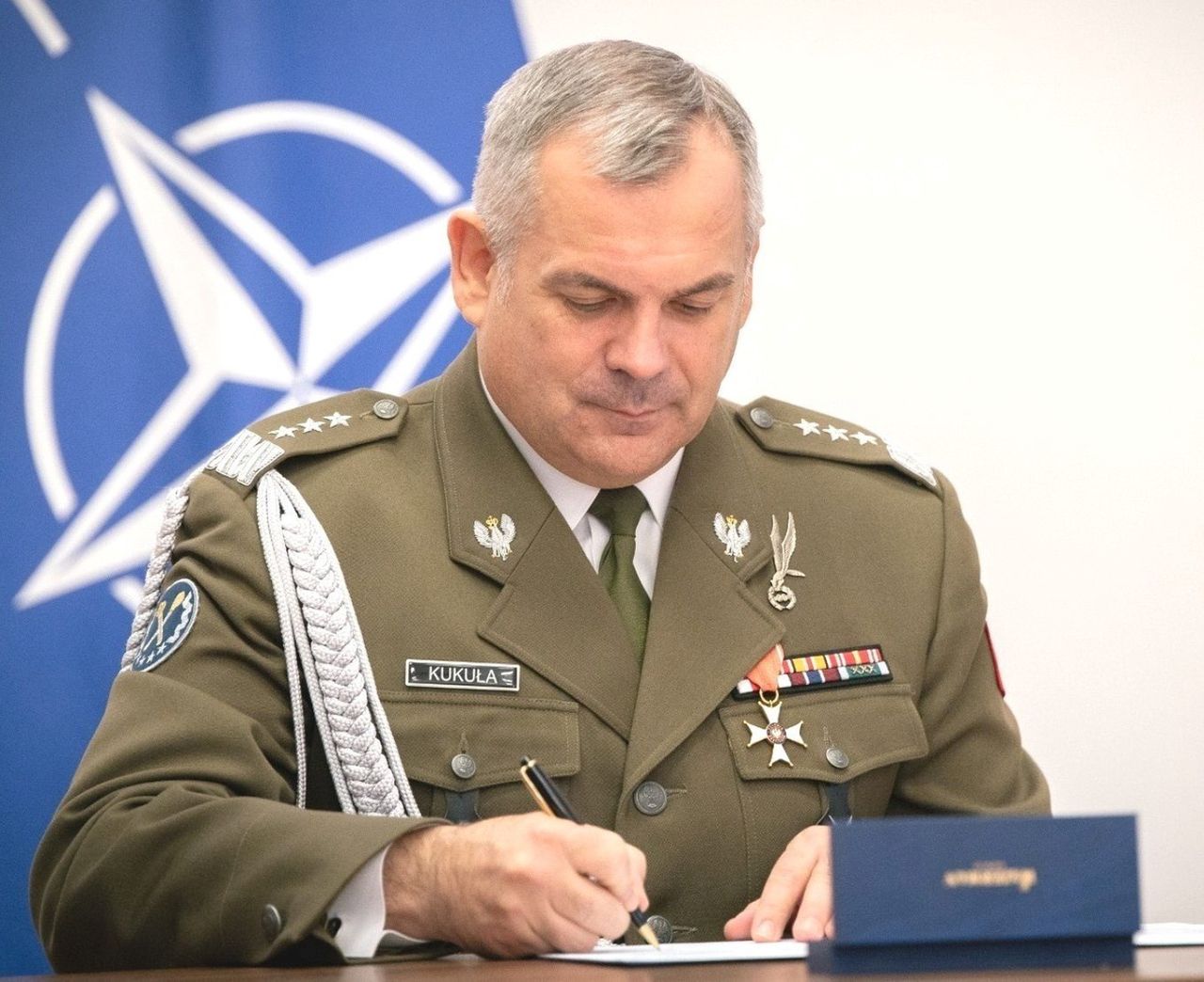 Gen. Wiesław Kukuła: "Miałem wątpliwości w sprawie pokazów lotniczych"