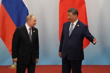 Putin pozna szczegóły rozmów Xi z Trumpem? Niemcy nie mają wątpliwości