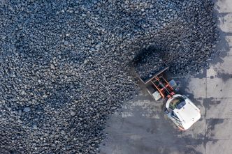 Gmina chce pożyczyć ciepłowni 5 mln zł. Bo tej brakuje pieniędzy na zakup węgla