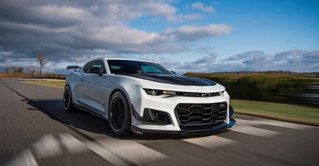 Chevrolet Camaro ZL1 1LT (2017) - torowa bestia zza Oceanu