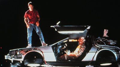 DeLorean z Powrotu do przyszłości II może być Twój! 1