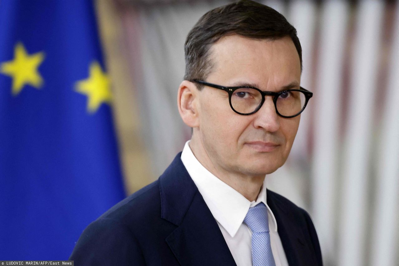 Morawiecki o "wiatrakach pod domem". Zabrał głos ws. zmian dla branży OZE