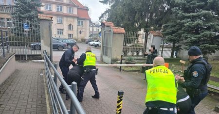 Oleśnica: W biały dzień próbowali porwać młodą kobietę z ulicy