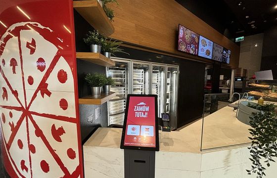 W Pizza Hut zamówienie do stolika poda robot