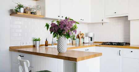 Minimalny wydatek - maksymalny efekt. Zestawy mebli do kuchni za grosze