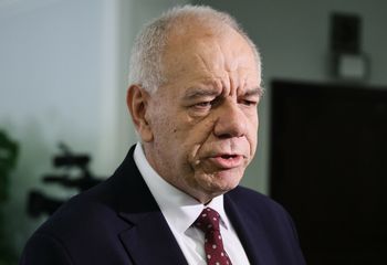 Sasin zepsuł rozmowy w PiS? Jest komentarz polityka