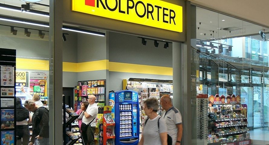 Kolporter pokazuje, jak zarabiać z prasy. Zysk w górę