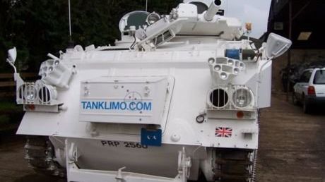 Transporter opancerzony zamiast limuzyny? 1