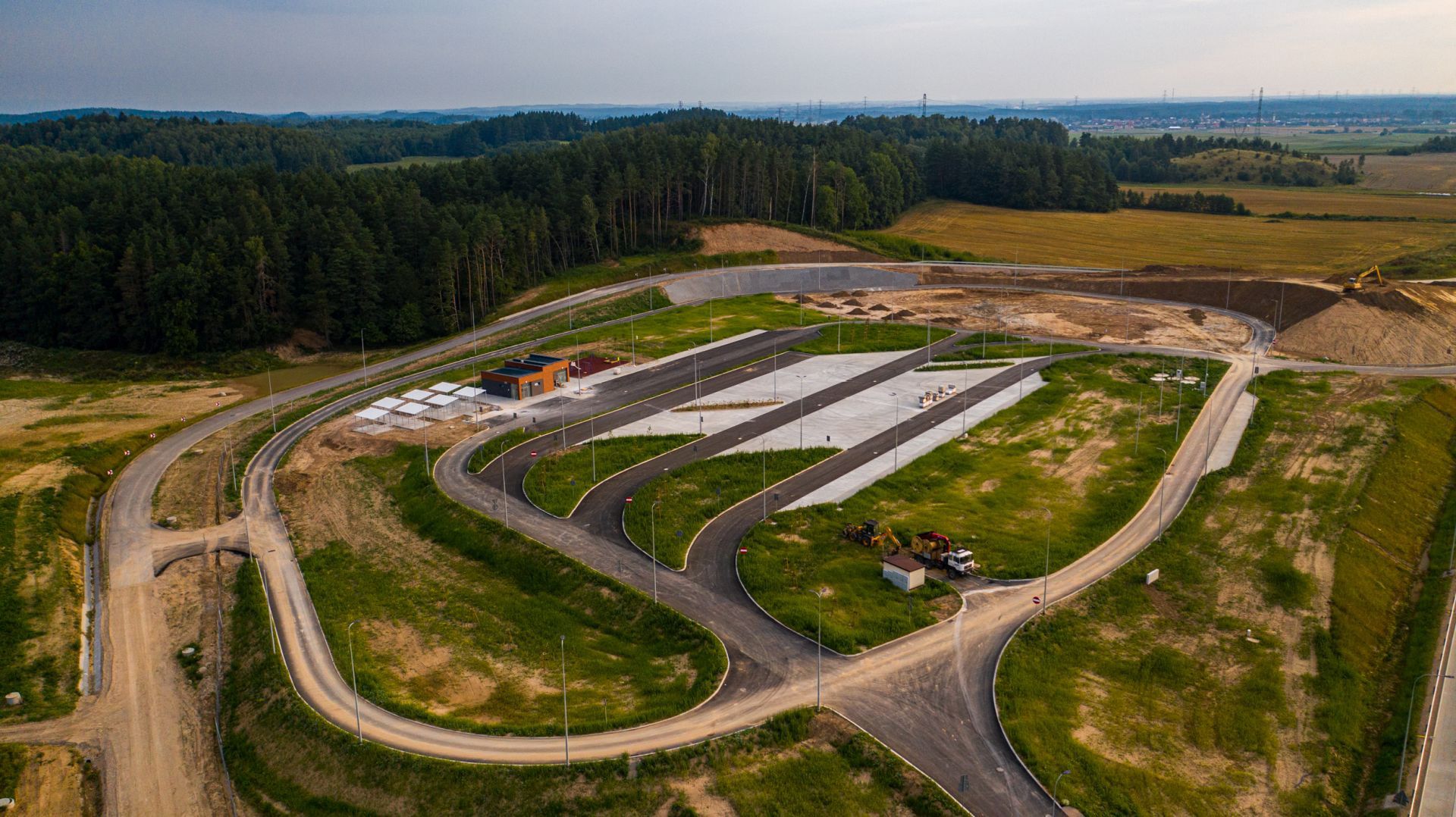Przygotowywana do otwarcia droga ekspresowa S61 Szczuczyn - Ełk Południe