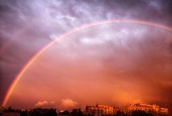 Pogoda zachwyciła warszawiaków. Przepiękny zachód słońca na waszych zdjęciach