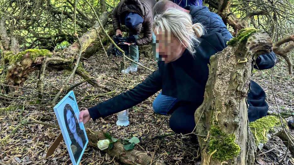 Sprawa zab�jstwa Mai z M?awy
FOTO TOMASZ NOWOCINSKI / SUPER EXPRESS MLAWA 04.05.2025 R MARSZ KU PAMIECI MAI K. NA ZDJECIACH MARSZ W MLAWA NA CZELE MARSZU RODZICE

TAGI MLAWA MARSZ MAJA K. ZAGIONA MARSZ BARTLOMIEJ BARTEK G. ZABOJSTWO
TOMASZ NOWOCINSKI