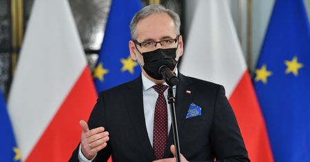 Protest przeciwników obostrzeń. Niedzielski zareagował