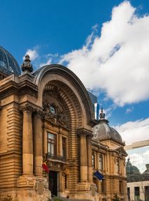 Bucharest, in the top of the most congested cities in the world. A driver spends 6 days a year in the car. The solution proposed by the City Hall