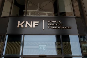 Kara dla TFI dużego banku. Za błędy sprzed lat. 4,5 mln zł. Po złagodzeniu
