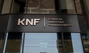 Kara dla TFI dużego banku. Za błędy sprzed lat. 4,5 mln zł. Po złagodzeniu