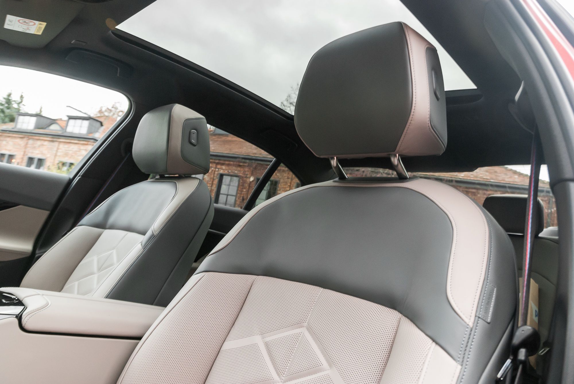 BMW 550e