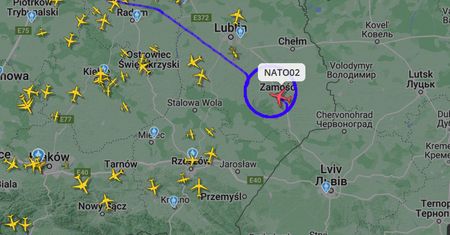"Latający radar" nad Polską. Krążył w jednym miejscu