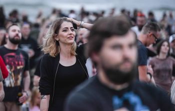 Muzyczny Fląder Festiwal 2025 przyciąga do Brzeźna. Inne brzmienie w nadmorskiej dzielnicy Gdańska już 13 i 14 czerwca. PROGRAM, ARTYŚCI